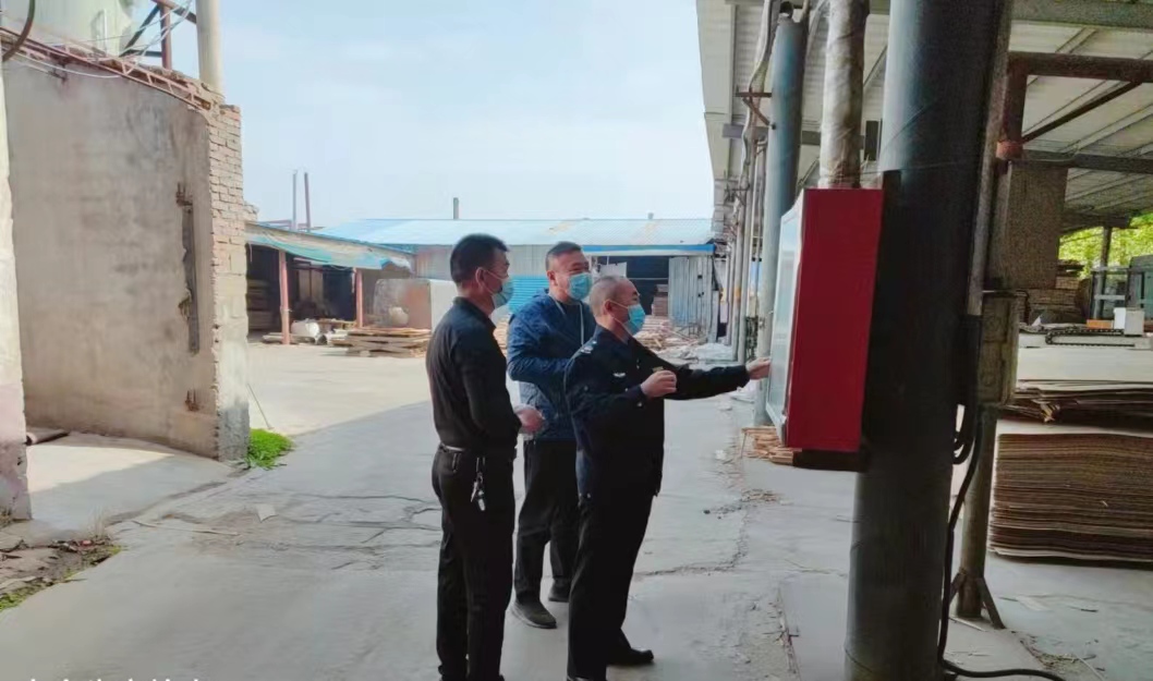 大张楼镇：聘请专家开展安全生产大检查